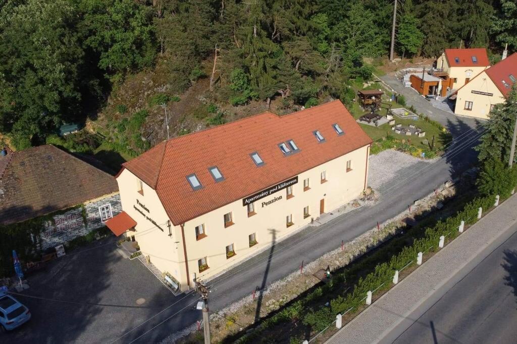 Apartmány pod Klášterem Kladruby  Kültér fotó